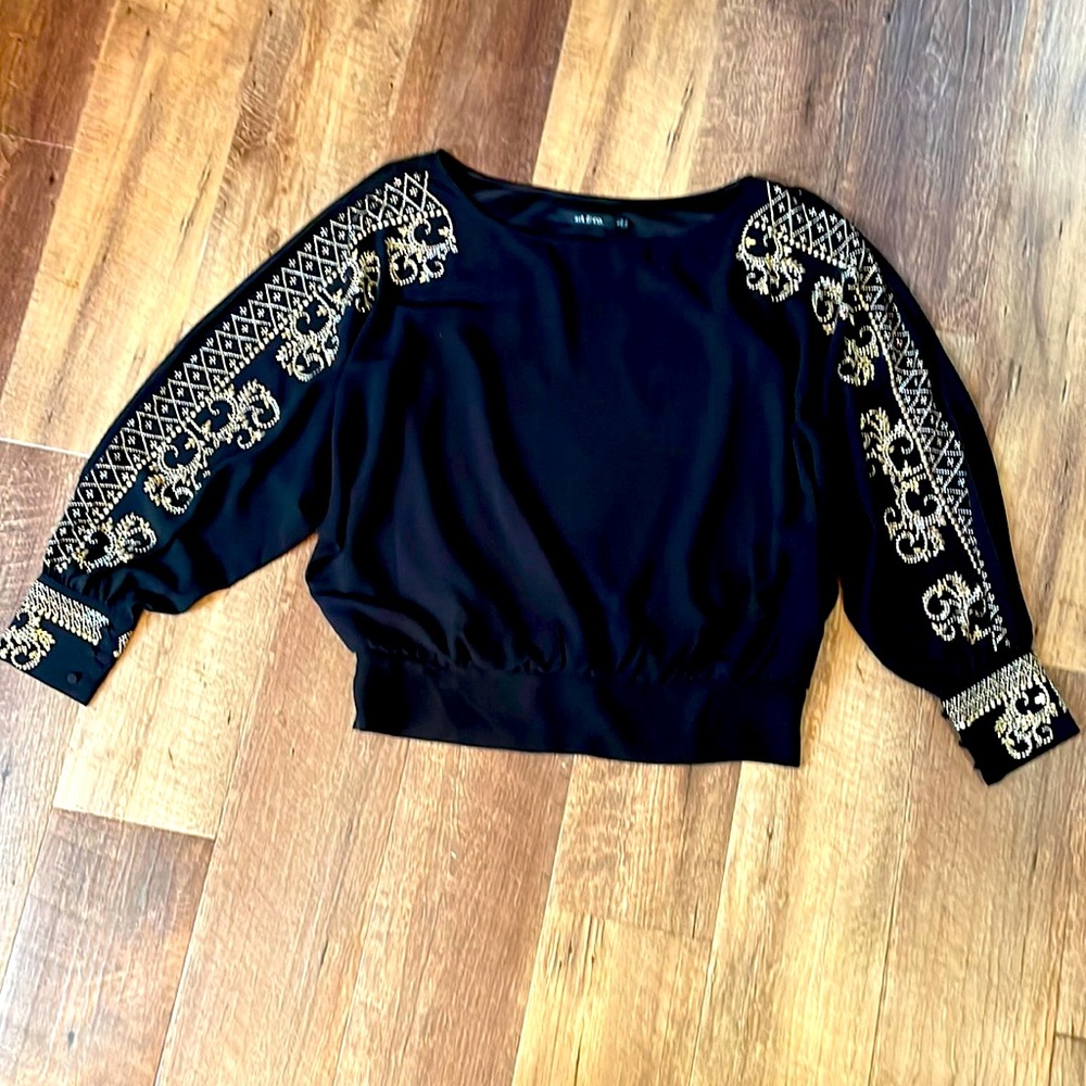 Ark &Co beaded blouse
